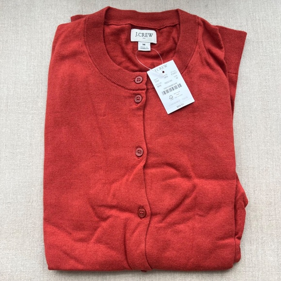 ❤️ J. CREW Classic Cardigan Sweater - Picture 8 of 9